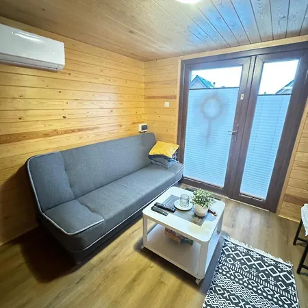Maly Karmelowy Holiday home *
